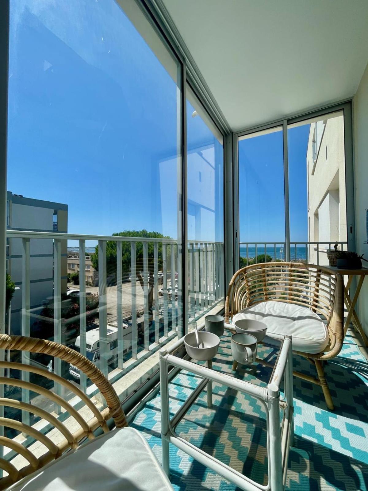 Le Neptune Appartement T2 Tout Confort Au Calme Et A Deux Pas De La Plage Le Grau-du-Roi Exterior foto