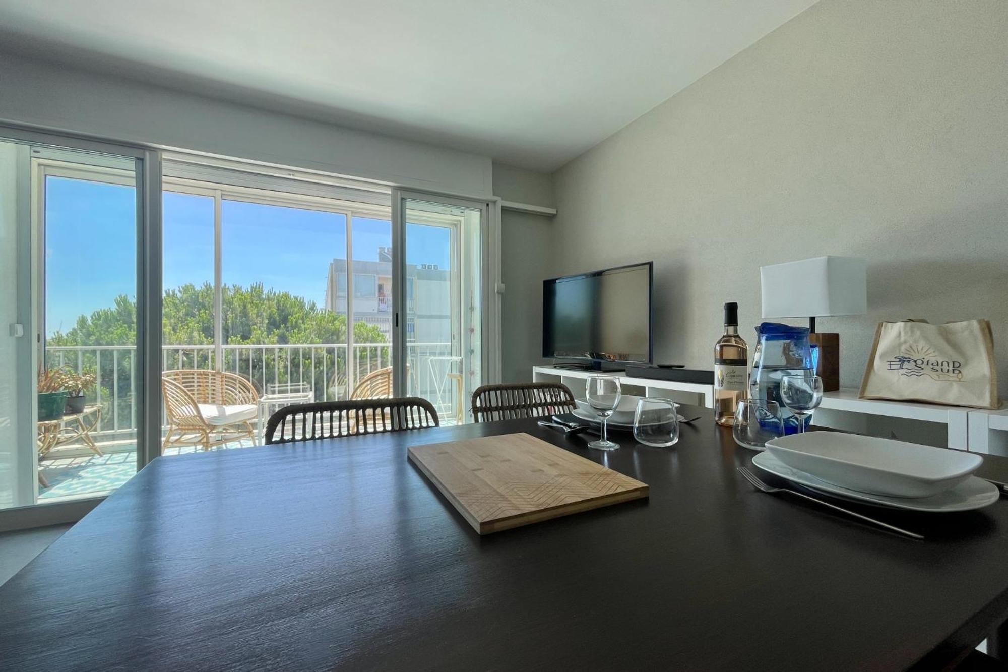 Le Neptune Appartement T2 Tout Confort Au Calme Et A Deux Pas De La Plage Le Grau-du-Roi Exterior foto