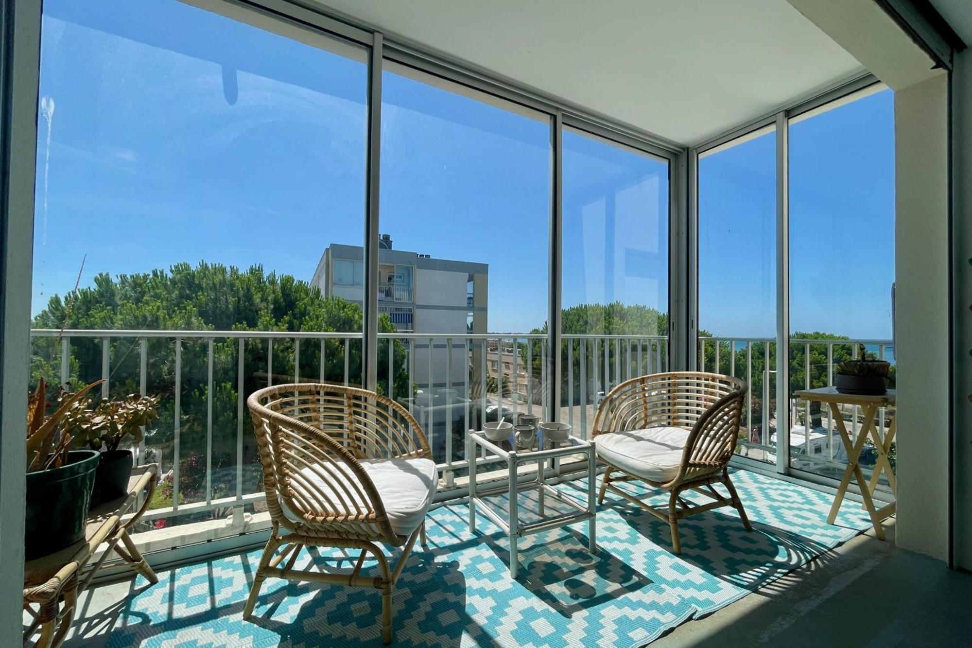 Le Neptune Appartement T2 Tout Confort Au Calme Et A Deux Pas De La Plage Le Grau-du-Roi Exterior foto